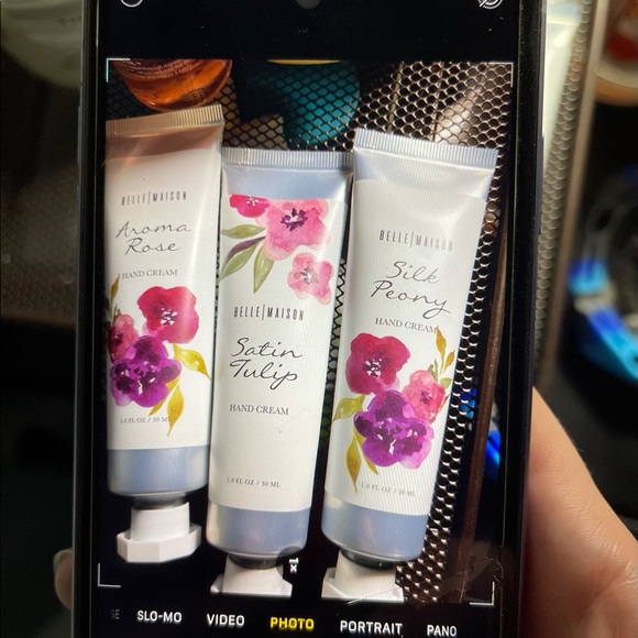 Iphone 11 - SOLD - Picture 7 of 9